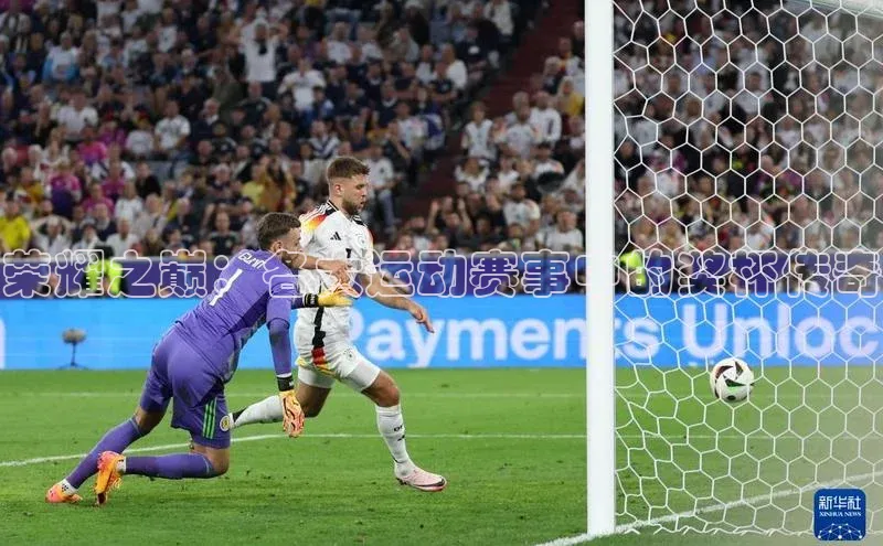 极悦娱乐平台注册姚记科技荣耀之巅：各大运动赛事中的奖杯传奇